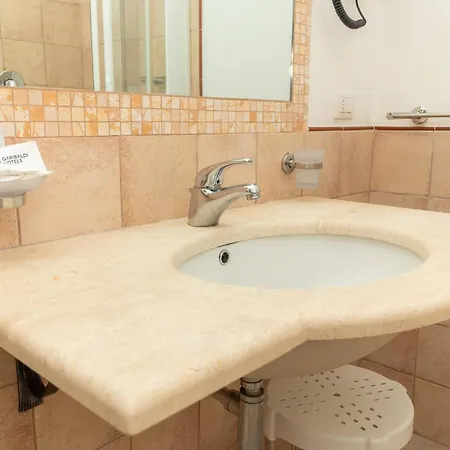 Gh Diana Hotel Santa Teresa Gallura Extérieur photo